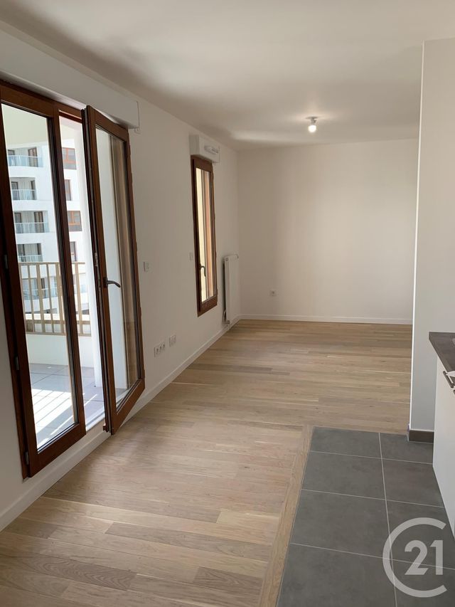 Appartement Studio à louer - 1 pièce - 31.12 m2 - ASNIERES SUR SEINE - 92 - ILE-DE-FRANCE - Century 21 L'Ami Immobilier Conseil